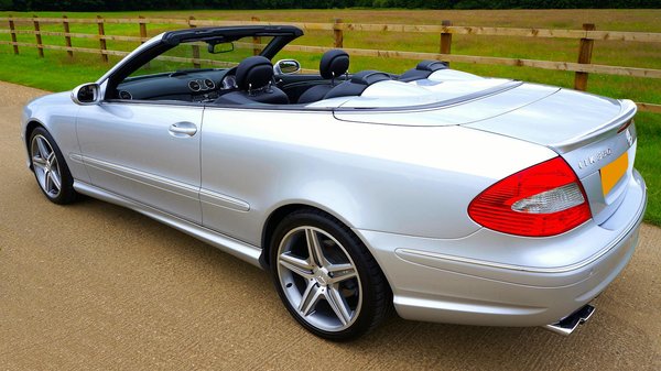 Unlocking off-road potential: optimize your land rover with an expert dual battery system!