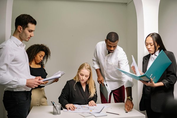 Ultimate Guide to Choosing the Best Bedding for Horses with Sensitive Skin: Ensuring Comfort and Wellbeing